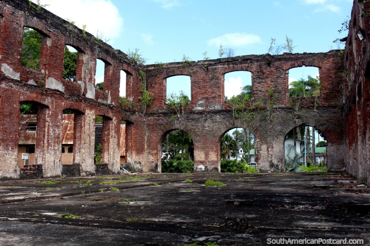 As ruïnas de forte Zeelandia em Paramaribo, Suriname. (720x480px). As 3 Guianas, América do Sul.