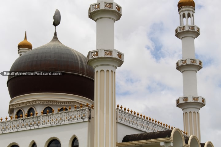 Towers and dome of the Keizerstraat Mosque in Paramaribo, Suriname. (720x480px). The 3 Guianas, South America.