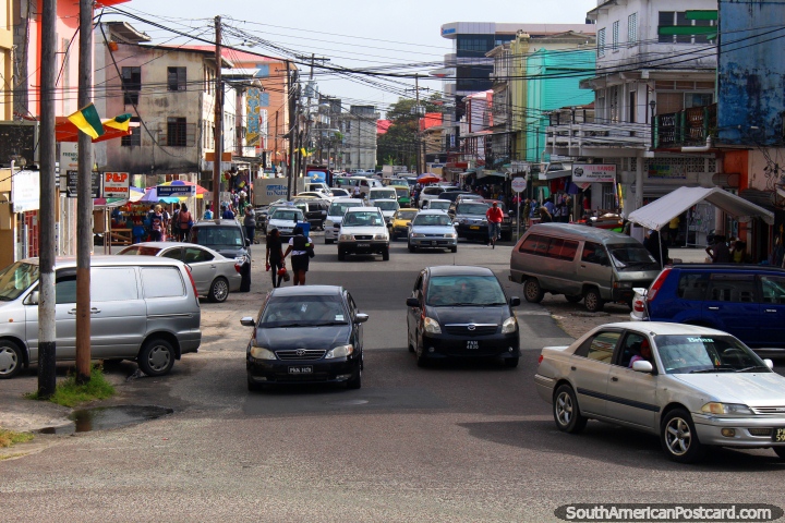 Las concurridas calles de Georgetown, Guyana, vista desde la iglesia. (720x480px). Las 3 Guayanas, Sudamerica.