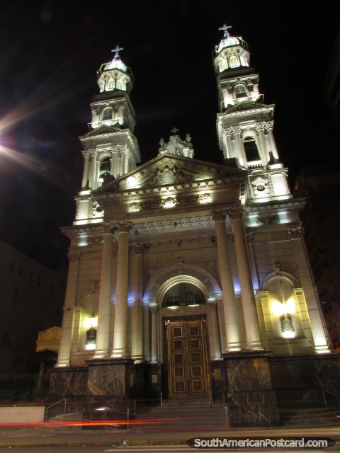 Catedral de Rosario por la noche. (480x640px). Argentina, Sudamerica.