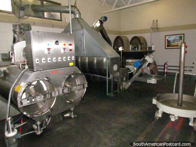 Equipment used to make olive oil at Pasrai olive oil factory in Mendoza. (640x480px). Argentina, South America.