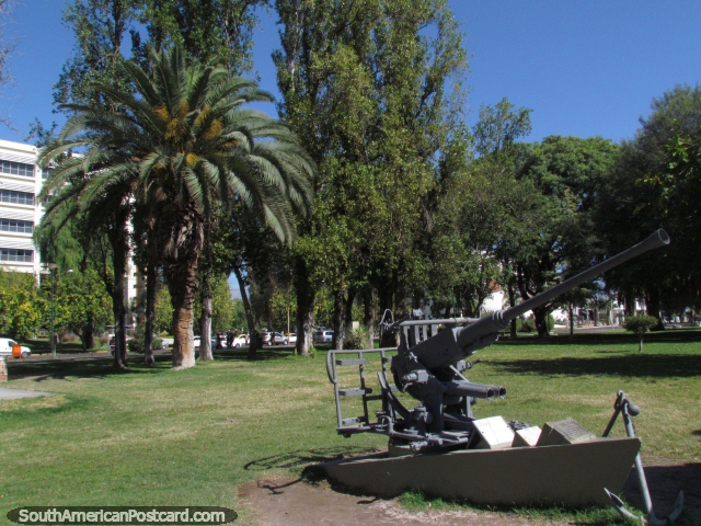 A gun monument at Plaza Espana in San Juan. (640x480px). Argentina, South America.