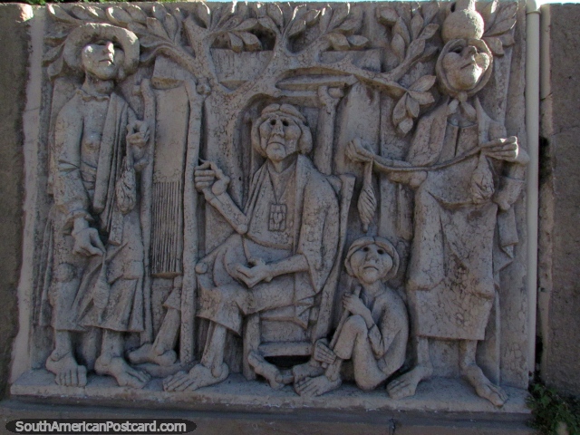 Una escultura de una familia en Plaza Espaa en Crdoba. (640x480px). Argentina, Sudamerica.