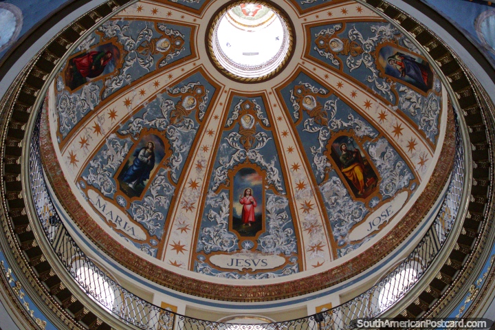 Interior view of the amazing dome at Church Nuestra Senora de la Candelaria de la Vina in Salta. (720x480px). Argentina, South America.