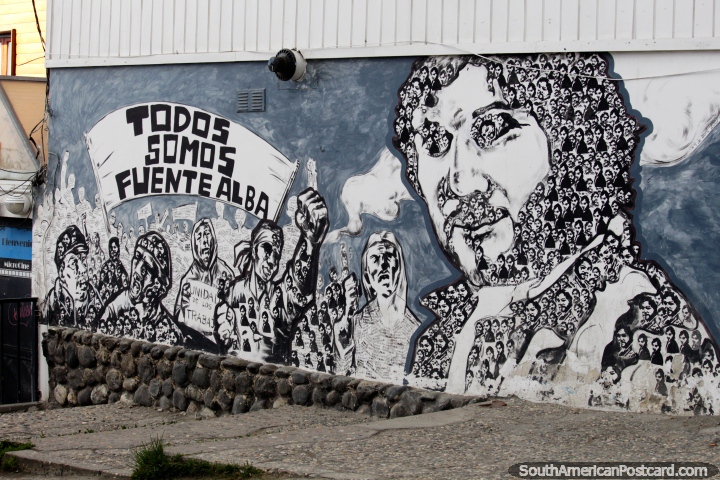 Todos Somos Fuente Alba, arte de rua em preto e branco com muitas caras em Ushuaia. (720x480px). Argentina, Amrica do Sul.