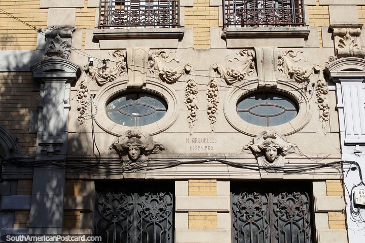 2 caras e 2 janelas ovais nesta fachada de edifïcio interessante em Santa Fé. (720x480px). Argentina, América do Sul.