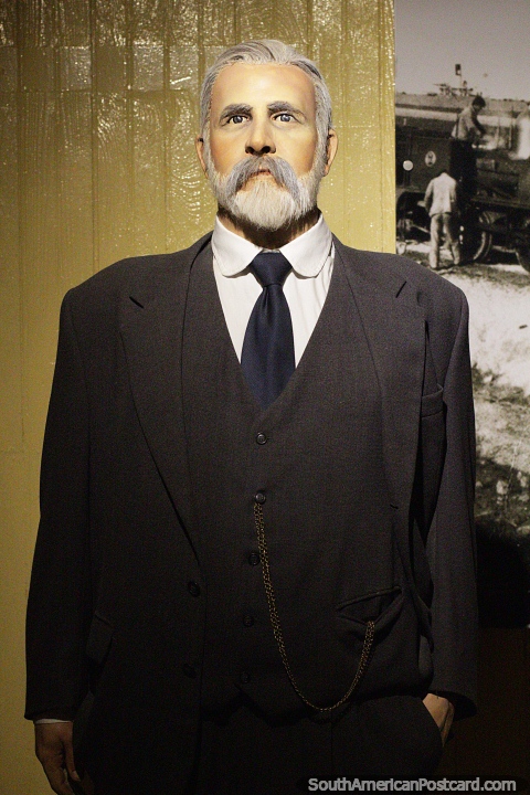 Guido Jacobacci (1864-1922), ingeniero italiano que construy la va frrea en San Antonio Oeste. (480x720px). Argentina, Sudamerica.