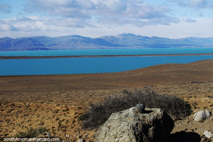 Argentino Lake, the biggest freshwater lake in the country, around Calafate. (720x480px). Argentina, South America.