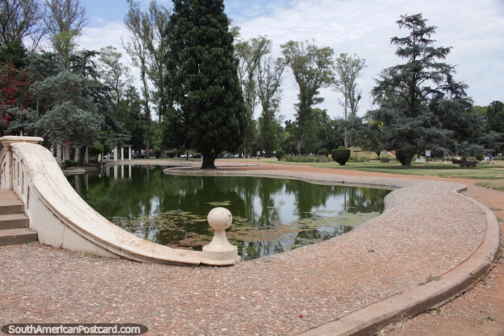 Large park in Rosario with nice walks and activities to enjoy. (720x480px). Argentina, South America.