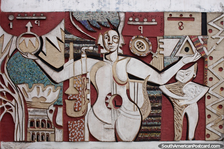 Mural cermico na Casa Cultural de Paso de los Libres. (720x480px). Argentina, Amrica do Sul.
