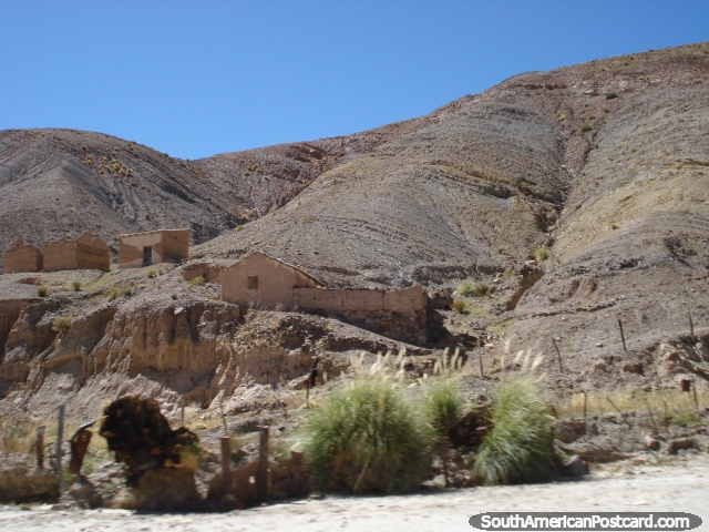 Andes terrain, houses and hills in Atocha. (640x480px). Bolivia, South America.