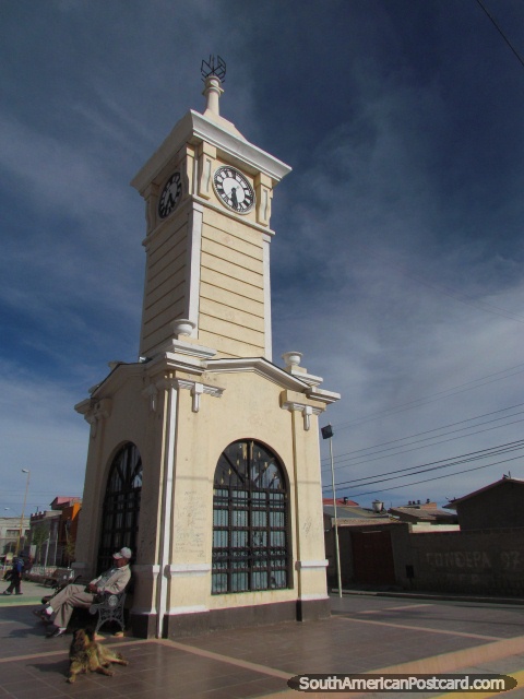 The clock tower in Plaza Uyuni in Oruro. (480x640px). Bolivia, South America.