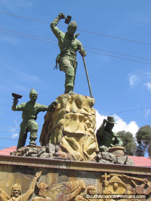 Monumento al Minero, monumento a los mineros de plata en Potosi. (480x640px). Bolivia, Sudamerica.