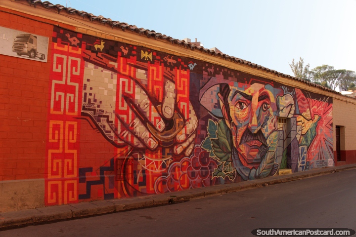 Un mural colorido que ofrece la cara de un hombre en Tarija. (720x480px). Bolivia, Sudamerica.