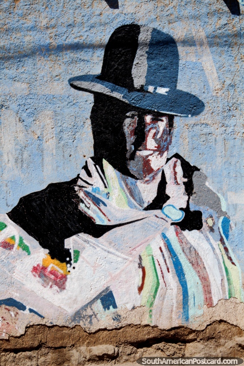 Senhora de chapu boliviana, arte de rua em Uyuni perto da estao de trem. (480x720px). Bolvia, Amrica do Sul.