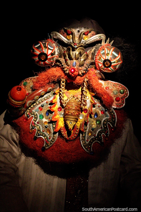 Moreno King, a mask of great detail, 20th century, La Paz region, Musef museum, La Paz. (480x720px). Bolivia, South America.
