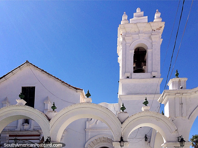 Basilica San Francisco with tower and arches in Sucre, one of many white churches in the city. (640x480px). Bolivia, South America.