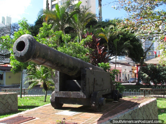 A cannon at plaza Praca Esteves Junior points out to sea, Florianopolis. (640x480px). Brazil, South America.
