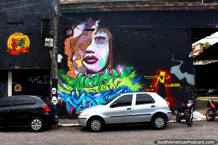 Arte de la pared de la cara de una mujer en una calle lateral industrial de Belem. (720x480px). Brasil, Sudamerica.