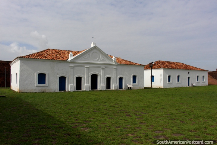 Church on the left, Commanders house on the right, fort Fortaleza de Sao Jose in Macapa. (720x480px). Brazil, South America.