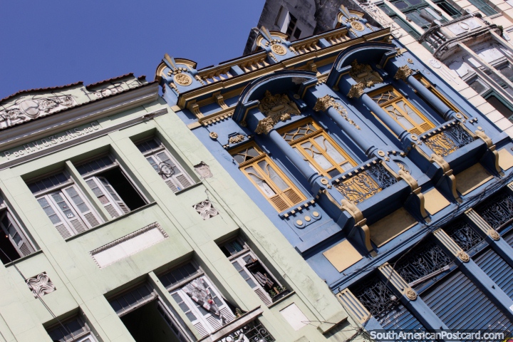 Edificios antiguos tienen bonitas fachadas, alrededor de Lapa, en Río de Janeiro. (720x480px). Brasil, Sudamerica.