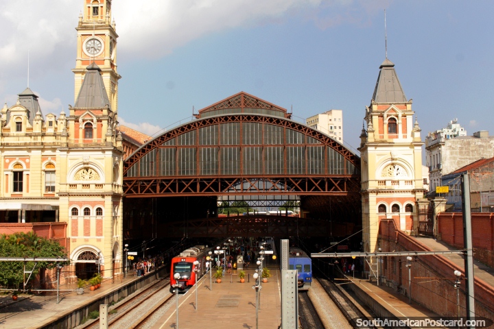 Luz train station in Sao Paulo, an historical building in an old part of town. (720x480px). Brazil, South America.