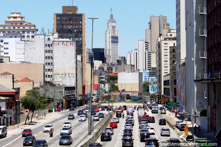 São Paulo poderoso, uma enorme cidade e um muito interessante para explorar com muitas vizinhanças e ruas. (720x480px). Brasil, América do Sul.