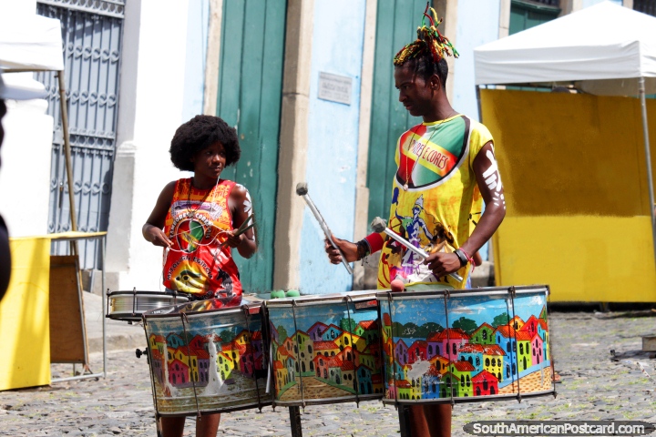 A pair of drummers practice a rhythm in preparation for carnival in Salvador. (720x480px). Brazil, South America.