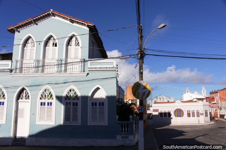 Houses and interesting buildings around the historical center of Penedo. (720x480px). Brazil, South America.