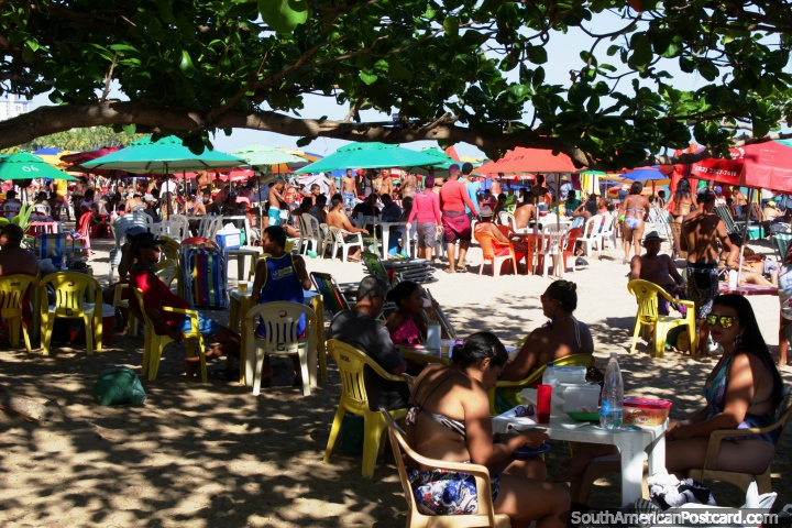 Crowded city beach in Maceio, wow, Pajucara Beach. (720x480px). Brazil, South America.