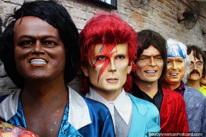 James Brown and Ziggy Stardust (David Bowie) at the Bonecos Museum in Recife. (720x480px). Brazil, South America.