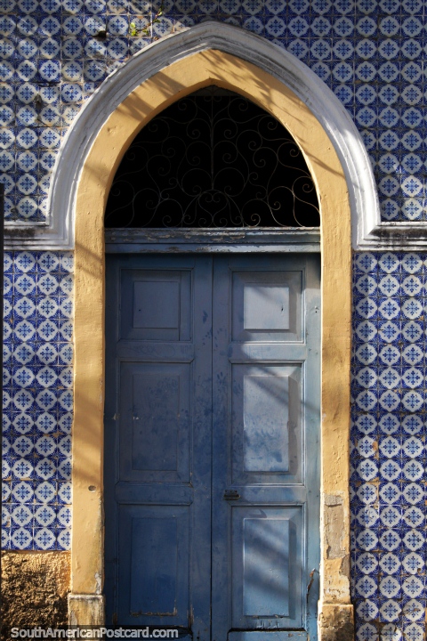 Old door of the Blue Tile Room in Joao Pessoa, Casarao dos Azulejos. (480x720px). Brazil, South America.