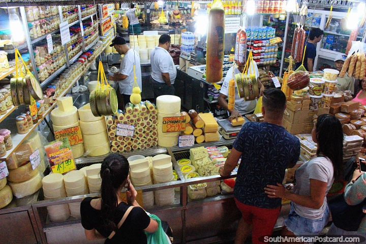 Birdseye view of the huge range and variety of cheese and other specialist products at Central Market in Belo Horizonte. (720x480px). Brazil, South America.