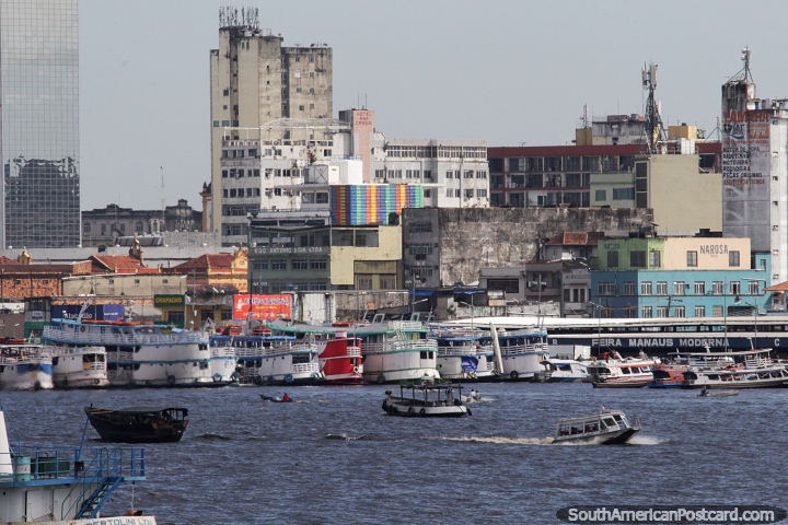 Porto em Manaus, uma grande cidade na Amaznia. (720x480px). Brasil, Amrica do Sul.