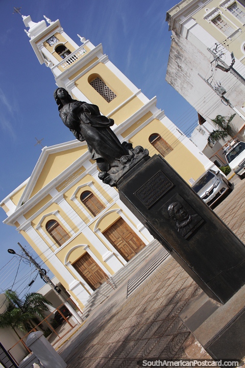 Statue in front of Our Lady of Candelaria Cathedral in Corumba. (480x720px). Brazil, South America.