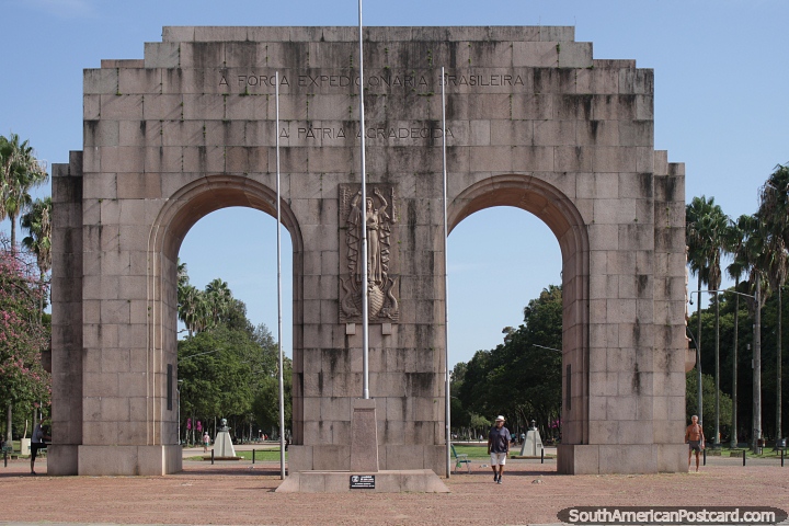 Monument to the Expeditionary, an historic landmark with 2 archways in Porto Alegre. (720x480px). Brazil, South America.