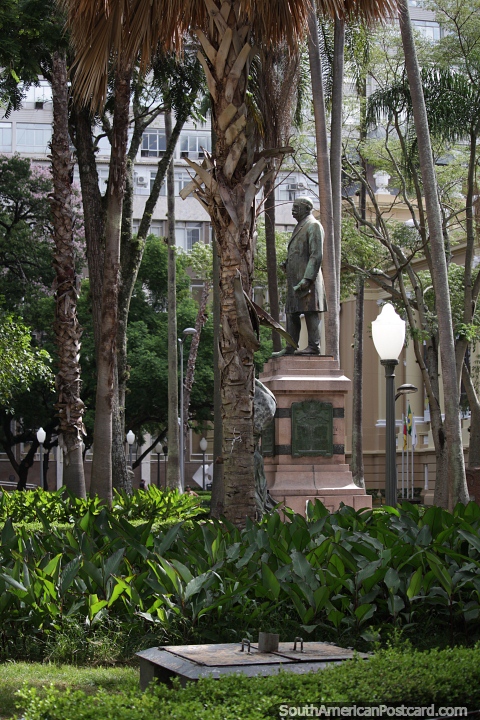 Monument and trees at Plaza Alfandega in Porto Alegre. (480x720px). Brazil, South America.