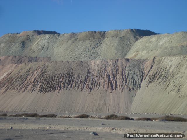 Formations of rock on route from Calama to Iquique. (640x480px). Chile, South America.