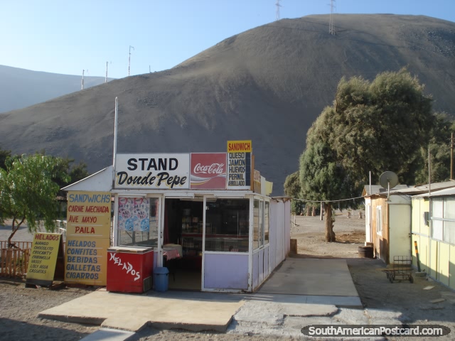 Sandwich and ice-cream stand called Donde Pepe about 90 minutes south of Arica. (640x480px). Chile, South America.