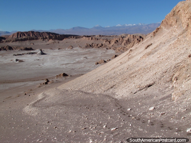This really is starting to look like the moon up here - Valley of the Moon, San Pedro de Atacama. (640x480px). Chile, South America.
