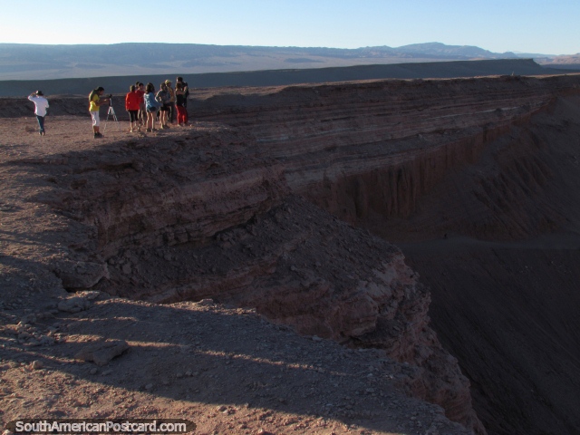 En el borde del Valle de la Luna, Valle de la Luna, San Pedro de Atacama. (640x480px). Chile, Sudamerica.