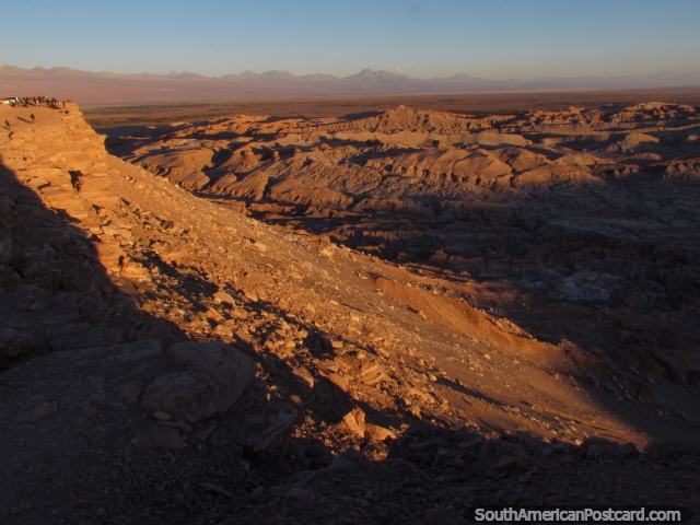 A red glow descends upon the Valley of the Moon at San Pedro de Atacama. (640x480px). Chile, South America.