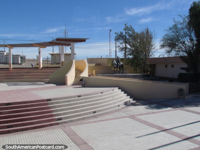 The nice plaza with monument in a small town called Baquedano east of Antofagasta. (640x480px). Chile, South America.