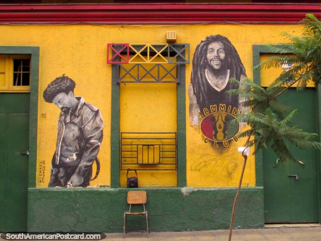Michael Rose e quadros murais de parede de Bob Marley em Bellavista, Santiago. (640x480px). Chile, Amrica do Sul.
