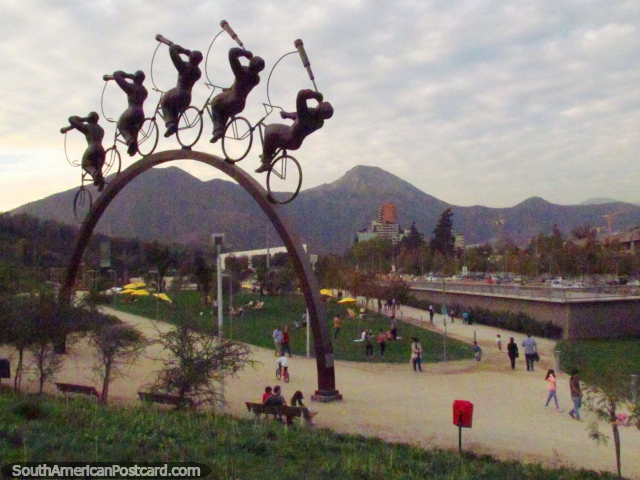 'La Busqueda' sculpture made in 2011 in Parque Bicentenario in Santiago. (640x480px). Chile, South America.