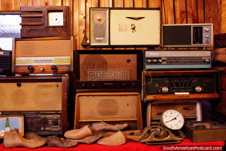 A group of 10 antique radios at the museum Museo Campesino, boat tour in Valdivia. (720x480px). Chile, South America.