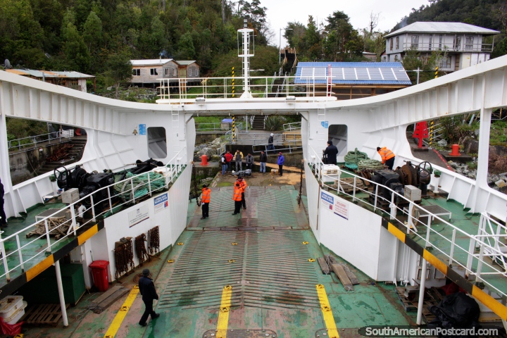 Docking in Puerto Gala for more passengers to board the ferry. (720x480px). Chile, South America.