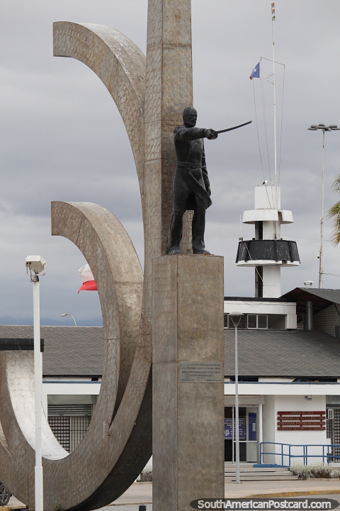 Arturo Prat Chacon (1848-1879), navy officer, monument in Coquimbo. (480x720px). Chile, South America.