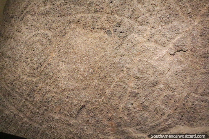 Rostro moai tallado en piedra en el museo arqueolgico de La Serena. (720x480px). Chile, Sudamerica.
