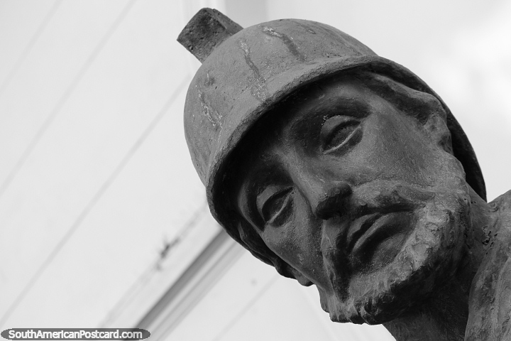 German Tenderini (1828-1870), firefighter and artist, bust in Santiago. (720x480px). Chile, South America.